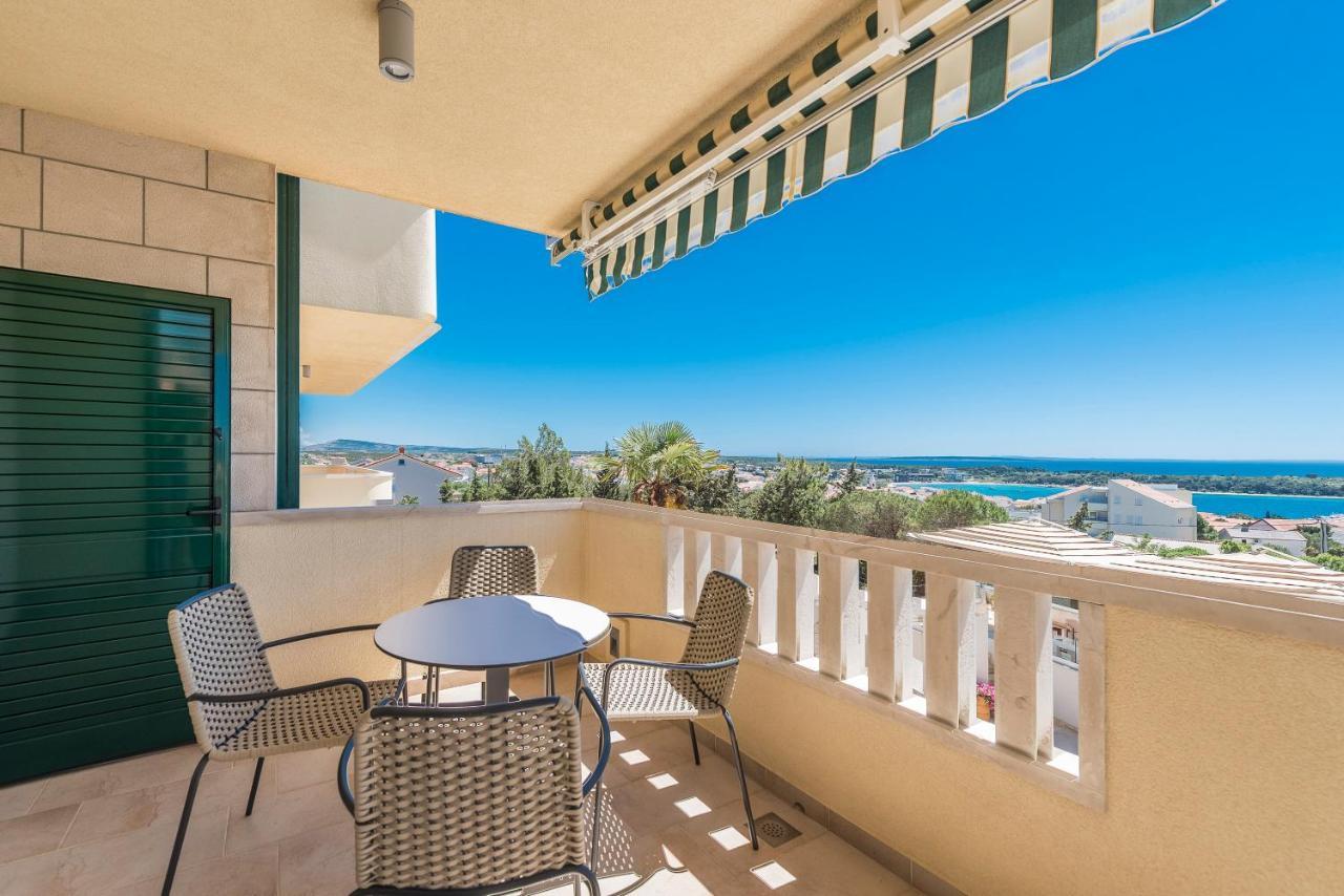 Apartamento Kings View Sarkic Novalja Exterior foto